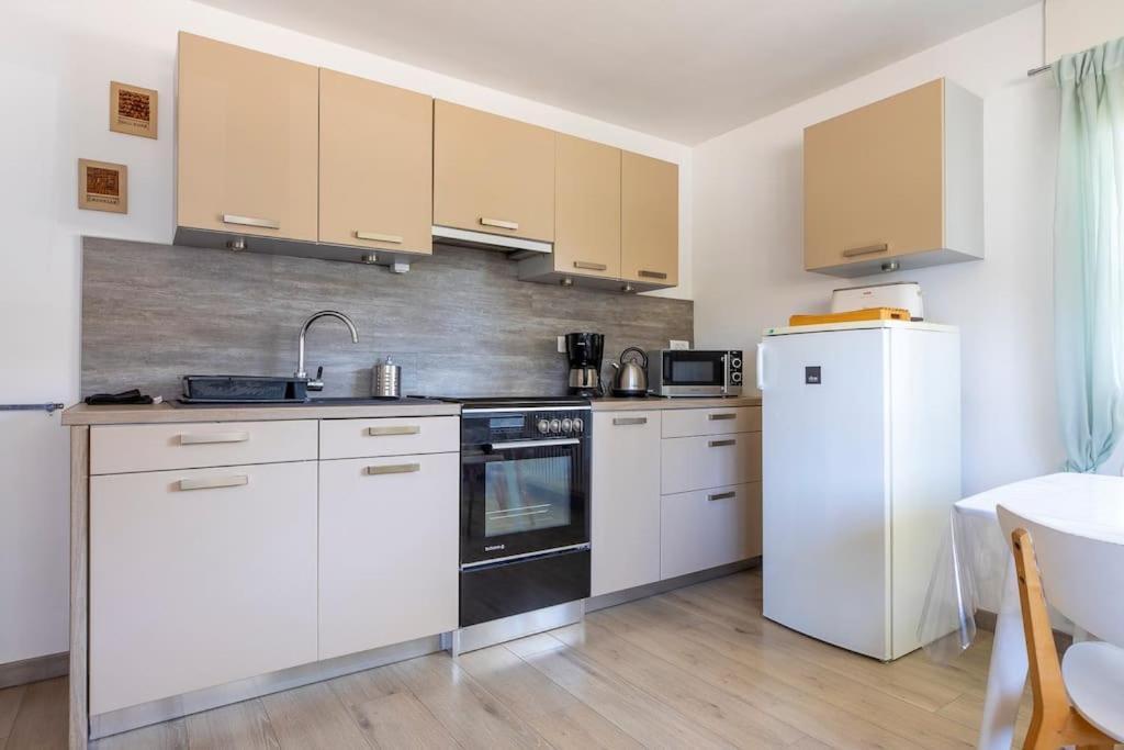 Appart Cosy Annecy Parking Et Velos Gratuit Ngoại thất bức ảnh